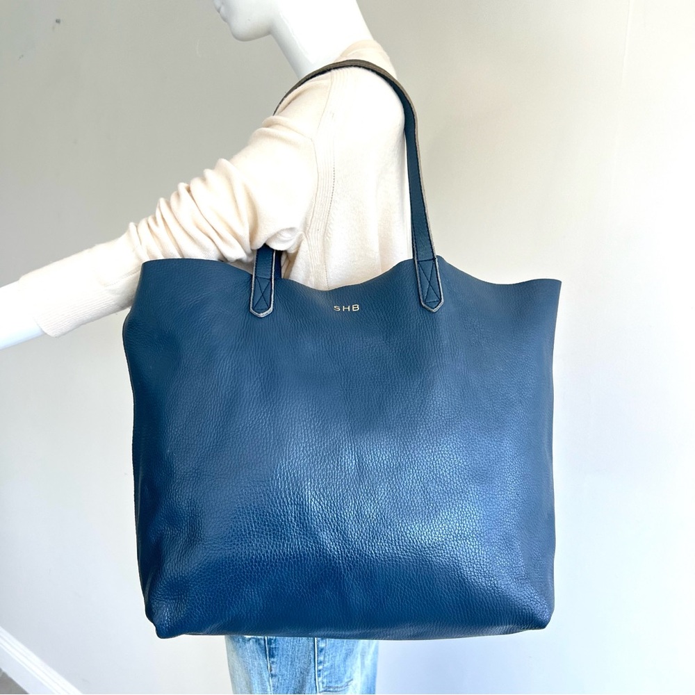 CUYANA Classic Easy Navy Pebbled Leather Large Shopping Bag Shoulder Bag Tote - Picture 16 of 16